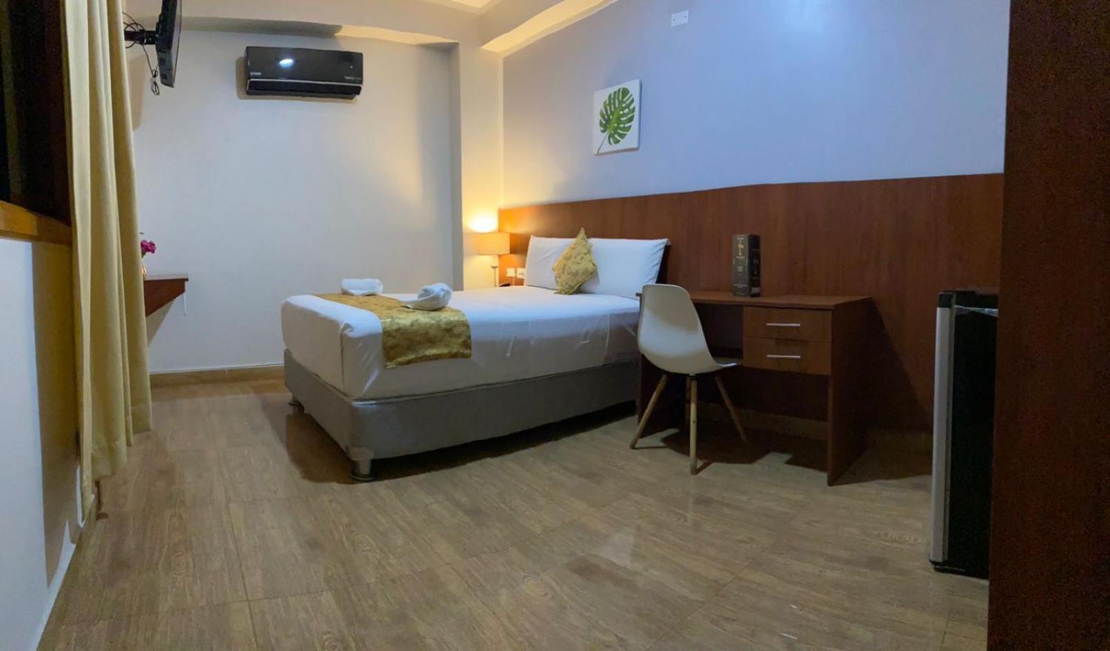 Hotel La Palmera De Oro Tarapoto Bagian luar foto