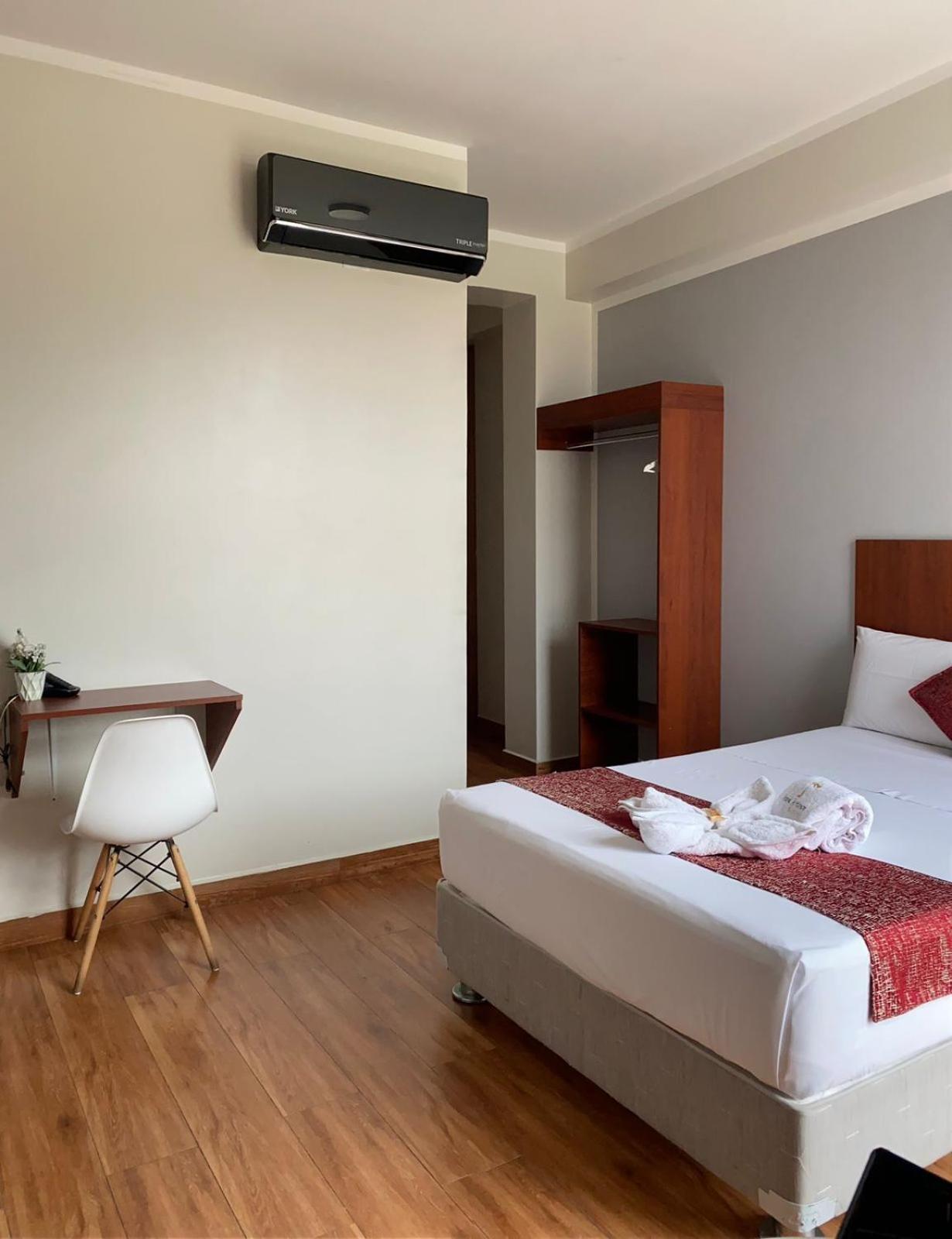 Hotel La Palmera De Oro Tarapoto Bagian luar foto
